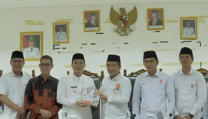 Reses di Pesisir Barat, Presiden PKS Bawa Bantuan Beasiswa dan Semangat Baru bagi Warga