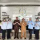 Lindungi Hak Anak, Kejari Pesawaran Serahkan Ribuan KIA