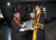 Keterbatasan Tak Jadi Halangan, Mahasiswa Difabel Raih Disertasi Terbaik di UIN Raden Intan Lampung