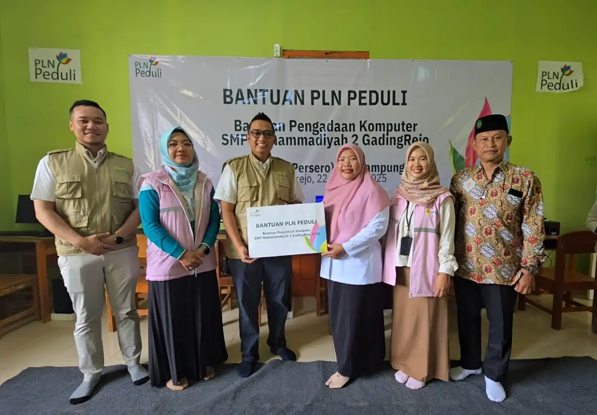 PLN Dukung Pendidikan Digital, Salurkan Bantuan Komputer ke SMP Muhammadiyah 2 Gadingrejo Pringsewu 1 PLN Bantu Perangkat Komputer untuk SMP Muhammadiyah 2 Gadingrejo, Dukung Transformasi Digital Sekolah