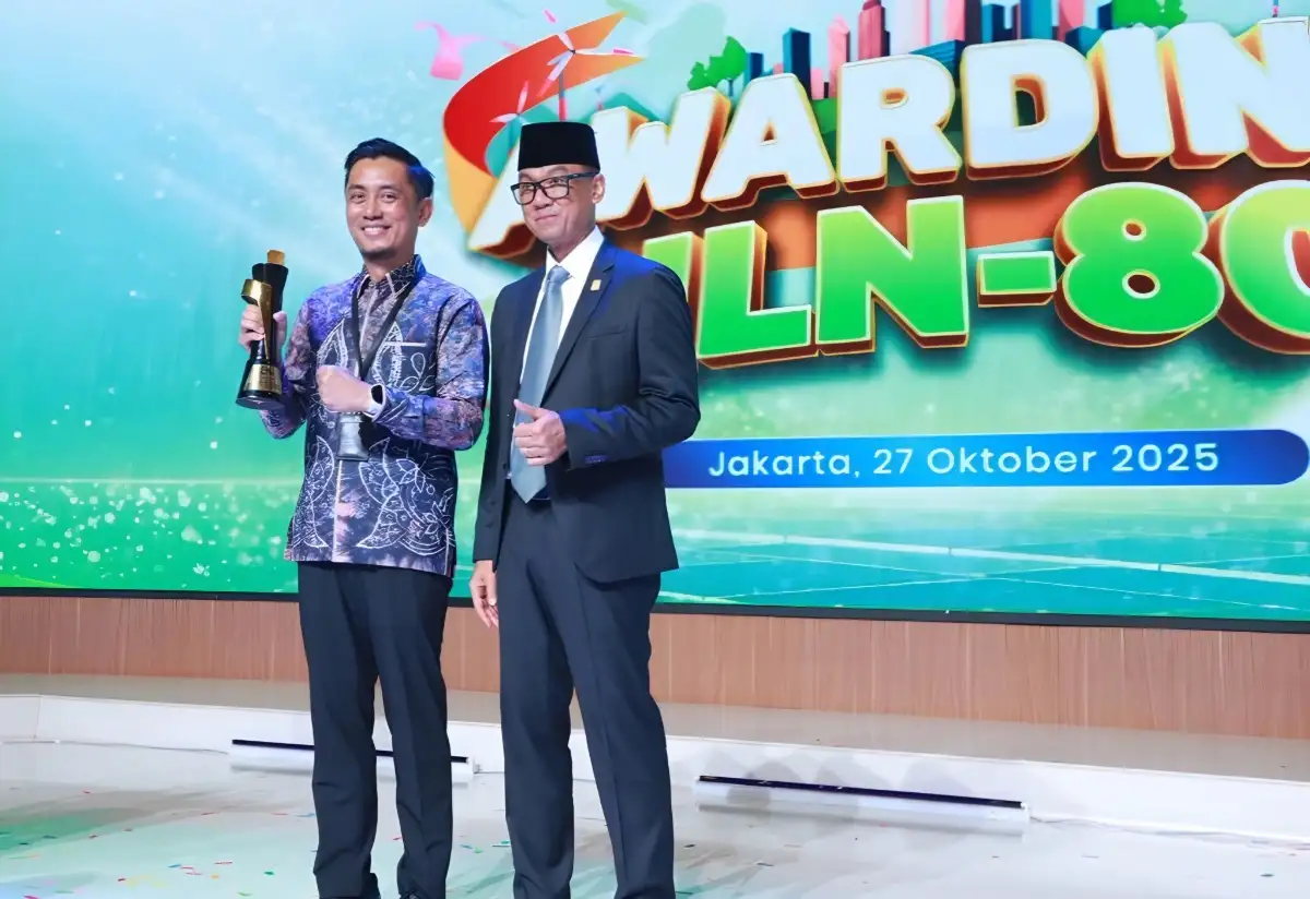 PLN UP3 Metro Raih Juara III Gudang Distribusi Terbaik Regional Sumbagsel di Logistic Awards 2025 1 PLN Metro Raih Penghargaan Gudang Distribusi Terbaik Regional Sumbagsel di Logistic Awards 2025