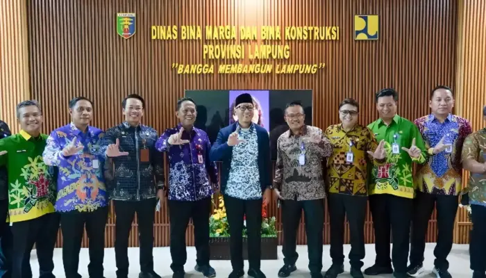 Lampung Targetkan 90 Persen Jalan Provinsi Mulus pada 2028, Terapkan Beton Menggantikan Aspal
