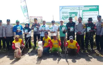 Polsek Tanjung Bintang Tanam Ribuan Bibit Jagung di Kebun PTPN untuk Dukung Ketahanan Pangan