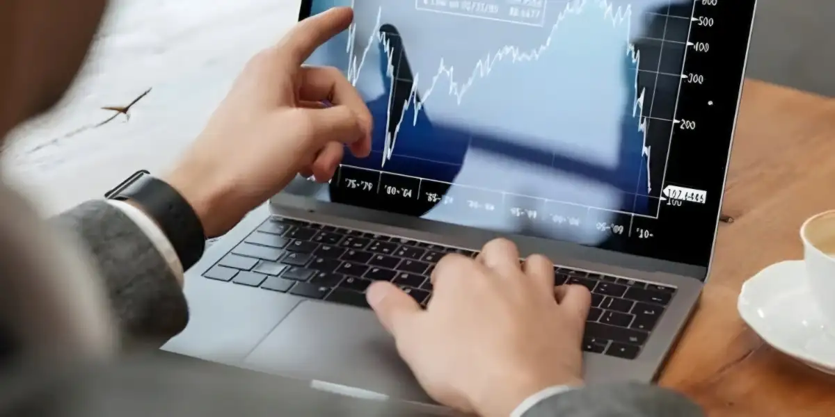 Pasar Saham Diproyeksi Lanjutkan Penguatan, Simak Pergerakan SMGR, TKIM, HMSP, dan ERAA 1 Proyeksi Penguatan Pasar Saham: Pergerakan SMGR, TKIM, HMSP, dan ERAA Patut Dicermati