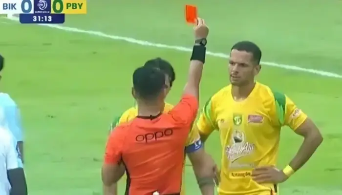 Pekan 10 BRI Super League 2025/2026 Selesai, 9 Kartu Merah Warnai Laga