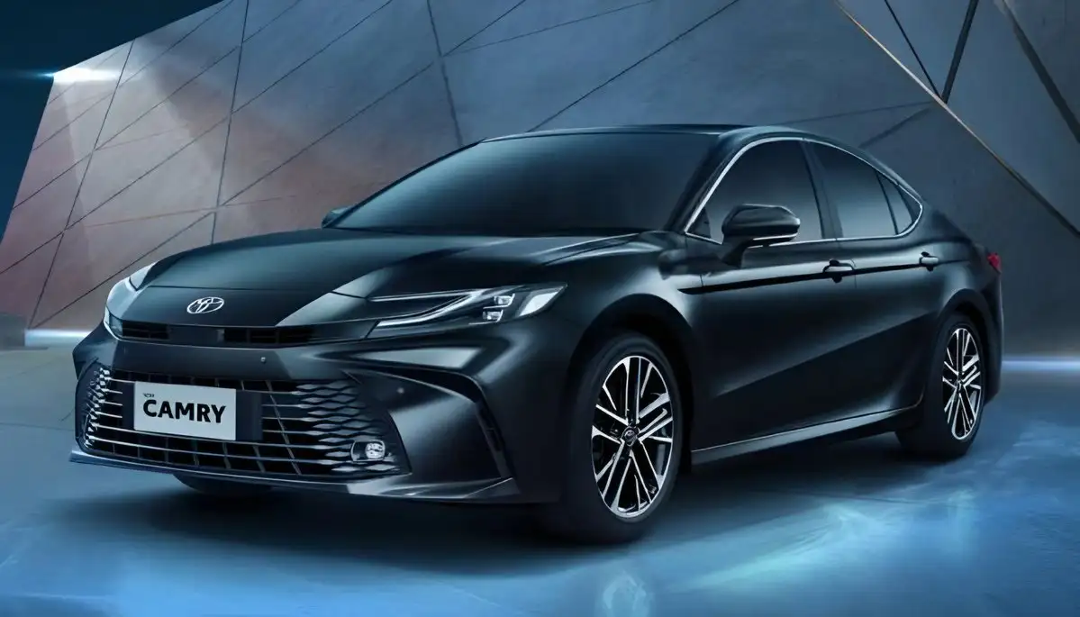 Toyota New Camry 2.5 V AT Resmi Meluncur, Penyegaran Desain Luar dan Dalam