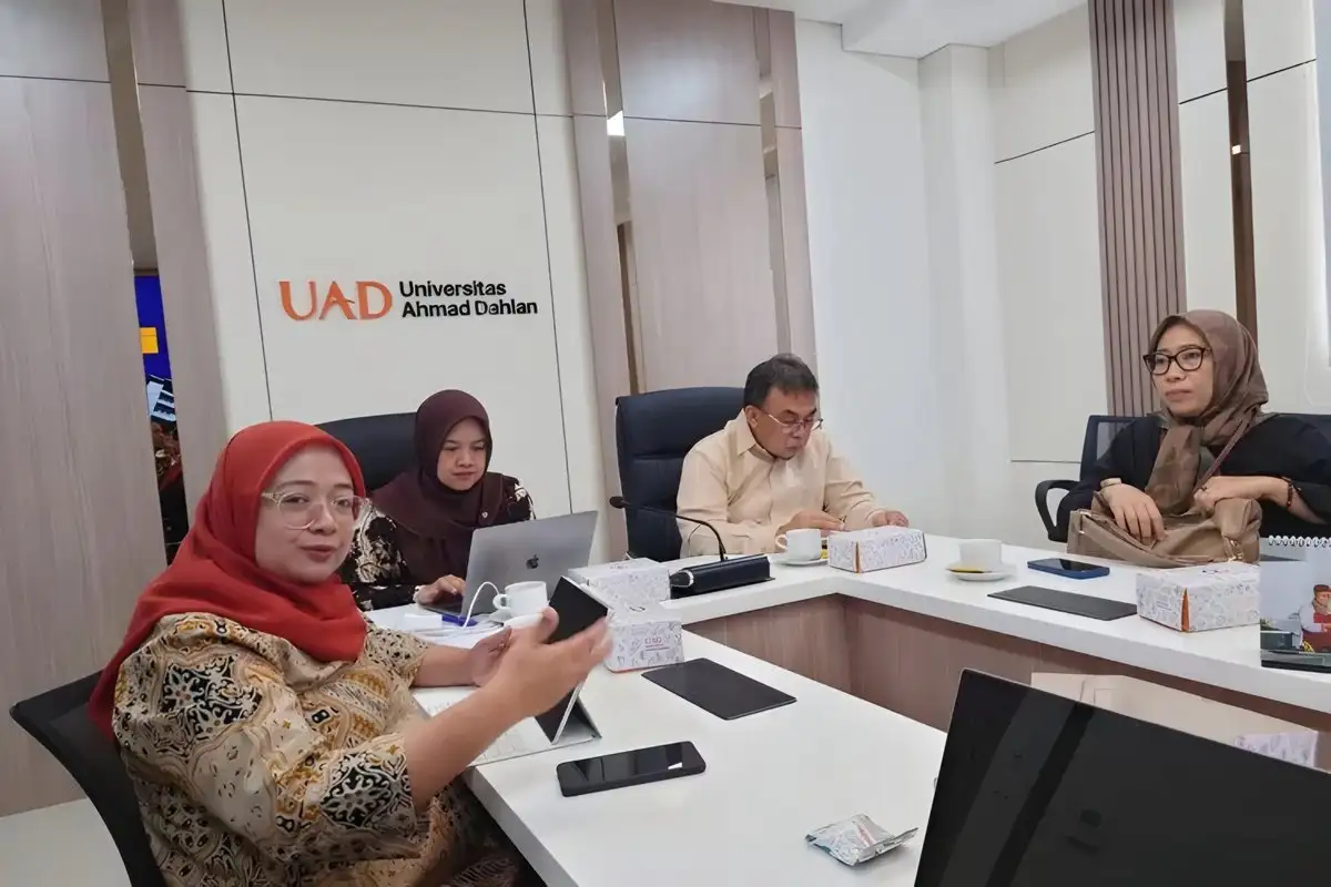 Unila Bersama Dua Perguruan Tinggi Susun Rekomendasi Internasionalisasi Pendidikan