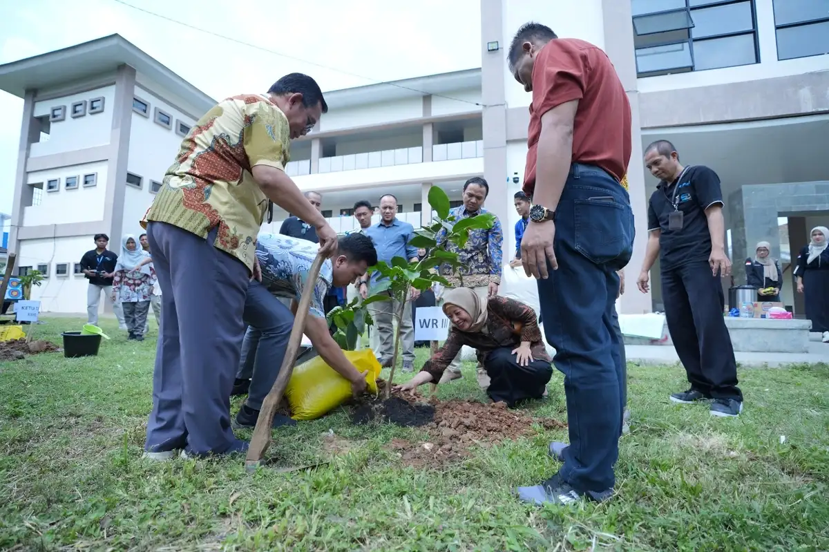 Unila Dorong Gerakan Kampus Sehat dan Hijau di Tanah Air