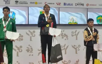 Usai Sabet Emas di PON Beladiri 2025, Karateka Lampung Fahrel Bidik Pelatnas dan Juara Dunia