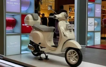 Vespa LX150 Terbaru Hadir dengan Ubahan Kosmetik dan Performa Mesin