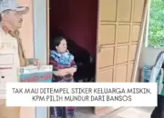 Warga Penerima Bansos di Kepahiang Mengundurkan Diri Karena Tembok Rumah Dipasang Stiker "Keluarga Miskin" 11 Warga Penerima Bansos Mengundurkan Diri Usai Rumahnya Ditempeli Stiker "Keluarga Miskin”