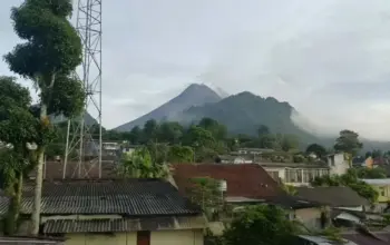 PVMBG Imbau Warga Waspada, Gunung Merapi Catat 6 Guguran Lava hingga 1,9 Km 4 6 Guguran Lava Capai 1,9 Km, PVMBG Tetapkan Status Waspada dan Rilis Rekomendasi
