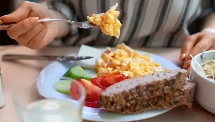 Telur dan Teknologi AI Jadi Harapan Baru dalam Penanganan Alzheimer