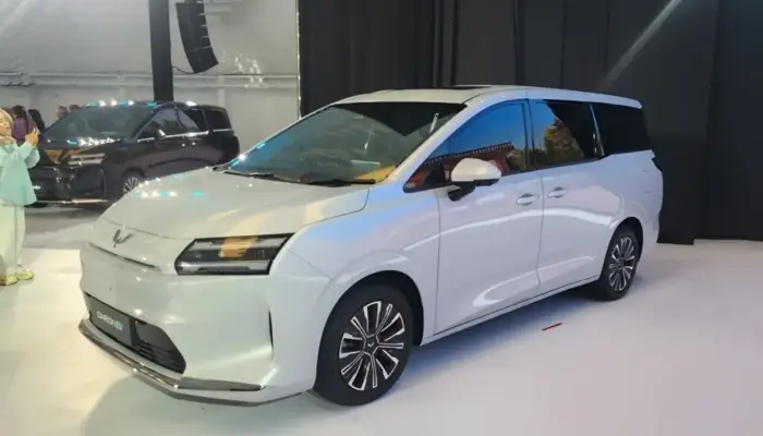 Adu Harga dan Teknologi MPV Listrik: Wuling Darion, BYD M6, dan Aletra L8 Berebut Pasar Indonesia