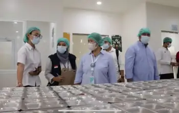 Pakar Gizi Apresiasi Program Makan Bergizi Gratis, Disebut Aman dan Penuhi Standar Gizi Anak Sekolah 8 Ahli Gizi Nilai Program Makan Gizi Gratis Aman dan Berkualitas