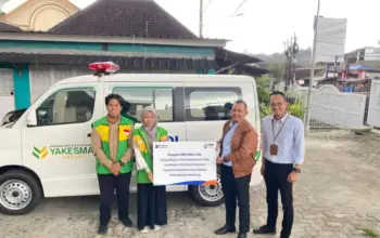BRI Kanca Teluk Betung Serahkan Ambulans BRI Peduli untuk Yayasan Kesejahteraan Madani Bandar Lampung 3 BRI Kanca Teluk Betung Serahkan Ambulans BRI Peduli untuk Yayasan Kesejahteraan Madani Bandar Lampung