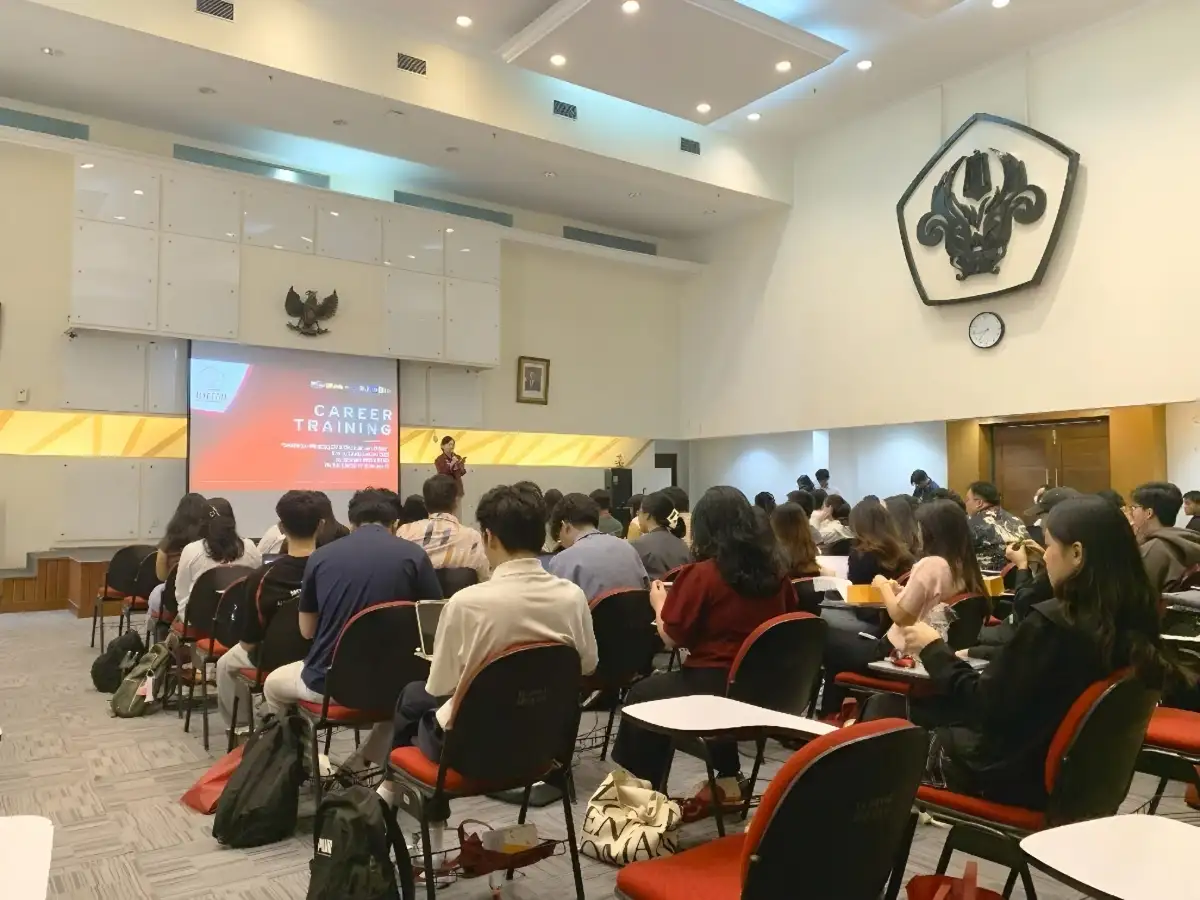 Bossjob Indonesia dan UNTAR Gelar Career Training untuk Mahasiswa & Alumni