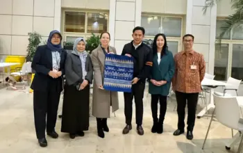 Bupati Egi Promosikan Lampung Selatan di Belanda, Kenalkan Wisata dan Produk Unggulan ke Dunia 5 Bupati Egi Promosikan Wisata dan Produk Unggulan Lampung Selatan Saat Kunjungan ke Belanda