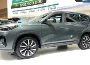 Chery Tiggo 8 CSH AWD Resmi Meluncur di GJAW 2025, Tenaga Makin Buas Harga Tetap Kompetitif 10 Chery Resmi Luncurkan Tiggo 8 CSH AWD, Dibanderol Rp559,9 Juta