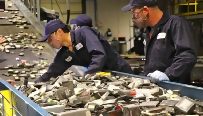 China Susun Regulasi Ketat untuk Daur Ulang Baterai Mobil Listrik, Targetkan Efisiensi hingga 99 Persen