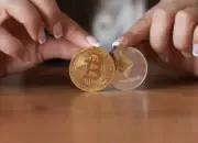 DL Mining Tawarkan Solusi Cloud Mining Berbasis AI, Mudahkan Pemula Raih Keuntungan dari Bitcoin dan XRP 10 DL Mining Hadirkan Cloud Mining BTC & XRP Berbasis AI, Tawarkan Keuntungan Menarik untuk Pemula