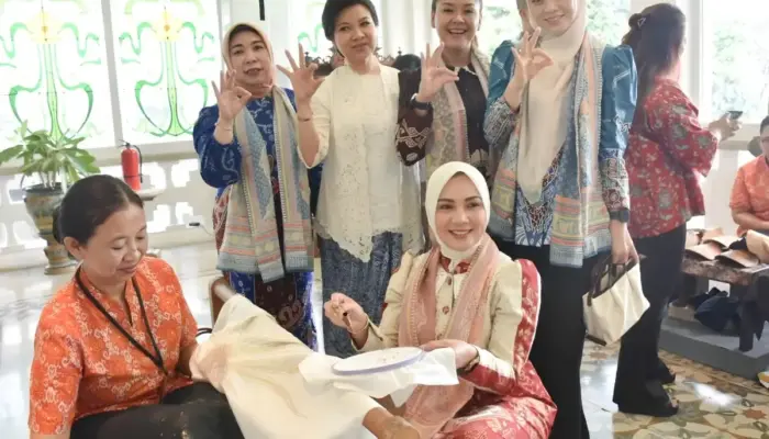 Dekranasda Lampung Gandeng Batik Keris, Angkat Motif Siger dan Kapal Lampung ke Pasar Nasional