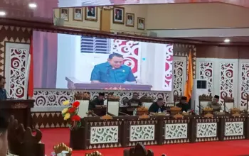 Pemkot Bandar Lampung Ajukan Pinjaman Rp227 Miliar, Fraksi Gerindra Desak Kajian Manfaat yang Transparan 8 Fraksi Gerindra Desak Pemkot Bandar Lampung Jelaskan Manfaat Nyata dari Rencana Pinjaman Rp227 Miliar