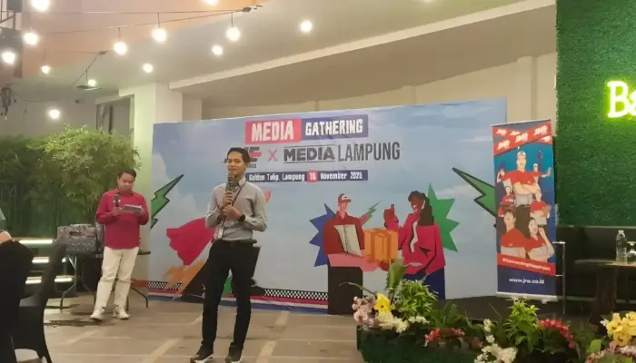Rayakan Usia ke-35 Tahun, JNE Lampung Tegaskan Komitmen Perkuat Sinergi dengan Media dan UMKM