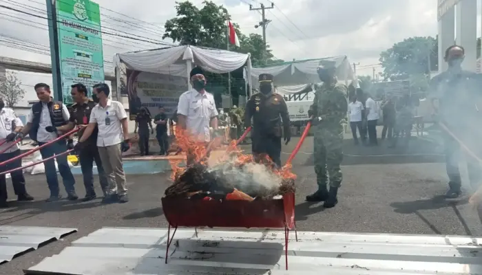 Kejari Lampung Selatan Musnahkan Ribuan Barang Bukti Pidana Senilai Rp30 Miliar, Didominasi Narkotika