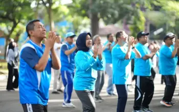 Senam Bersama Warnai Perayaan Dies Natalis ke-36 FMIPA Unila 3 Keseruan Senam Massal Meriahkan Dies Natalis ke-36 FMIPA Unila