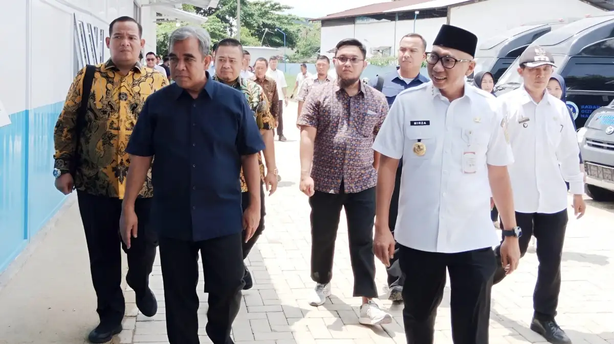 Ketua MPR RI Ahmad Muzani Beri Apresiasi untuk Program Pemenuhan Gizi di SPPG Bumi Waras Bandar Lampung