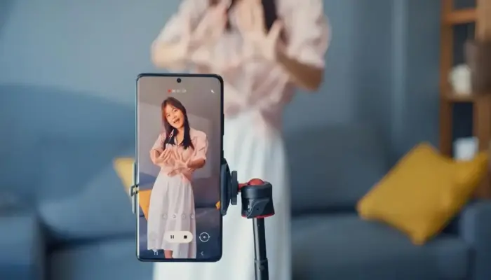 Komdigi Kaji Wacana Sertifikasi Wajib bagi Influencer, Bisa Ubah Dunia Kreator Konten di Indonesia