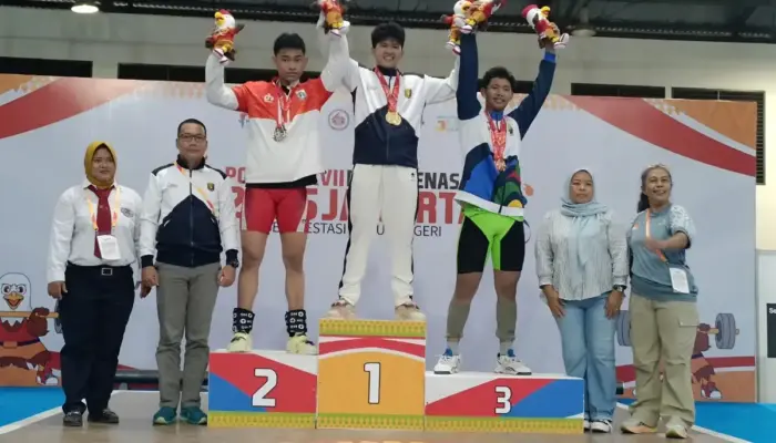 Falih Ahmad Dinejad Persembahkan Dua Emas untuk Lampung di Popnas XVII 2025