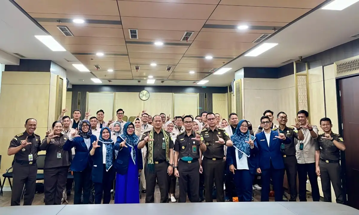 Mahasiswa Magister Hukum USBRJ Dorong Transformasi Penegakan Hukum di Era Digital Lewat Studi Lapangan