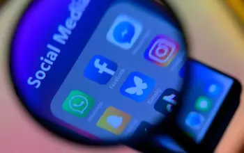 Malaysia Terapkan Aturan Baru: Remaja di Bawah 16 Tahun Dilarang Pakai Medsos