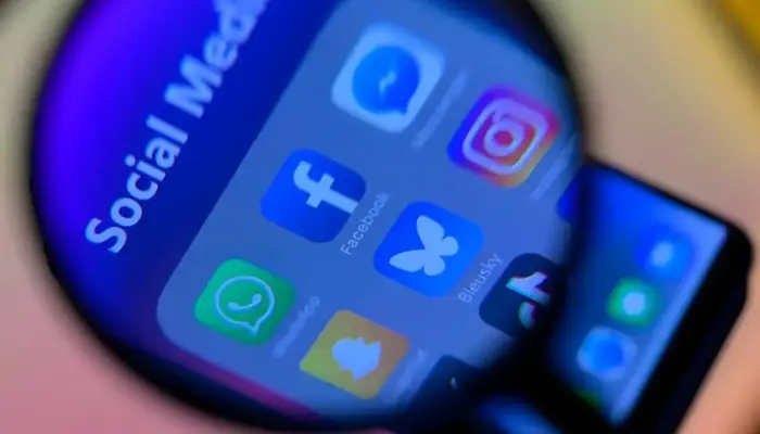 Malaysia Terapkan Batasan Usia di Medsos, Remaja di Bawah 16 Tahun Tak Bisa Akses Platform Digital