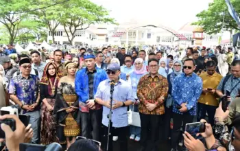 Menko Zulkifli Hasan Dorong Lampung Selatan Bersiap Jadi Destinasi Wisata Dunia 2 Menko Zulkifli Hasan Ajak Lampung Selatan Bersiap Menuju Destinasi Wisata Kelas Dunia