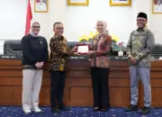 Pemprov Lampung–BULD DPD RI Bahas Penguatan Regulasi Daerah, Ini Hasil Pertemuannya 16 Pemprov Lampung dan BULD DPD RI Sinkronkan Upaya Perbaikan Regulasi Daerah, Begini Hasil Diskusinya