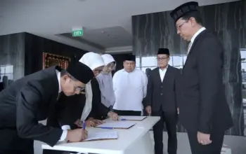 Rektor UIN Raden Intan Lampung Lantik Tiga Pejabat Eselon III, Tekankan Amanah dan Kolaborasi 3 Rektor UIN Raden Intan Lampung Lantik Tiga Pejabat Eselon III, Tekankan Amanah dan Kolaborasi