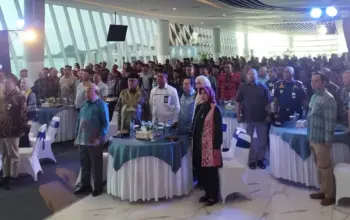 Rektor Unila Hadiri Peresmian KMP Dalom 1, Kapal Eksekutif Pertama Milik Pemprov Lampung 2 Rektor Unila Hadiri Peresmian KMP Dalom 1, Kapal Perdana Milik Pemprov Lampung