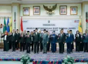 Rektor Unila Resmi Jadi Ketua MPRD Lampung, Gubernur Mirza Dorong Kolaborasi Akademisi Bangun Lampung Maju