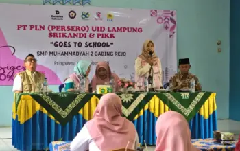Srikandi dan PIKK PLN Lampung Ajak Pelajar SMP Muhammadiyah 2 Gadingrejo Melek Kelistrikan dan Literasi Digital 5 Srikandi dan PIKK PLN Lampung Edukasi Siswa SMP Muhammadiyah 2 Gadingrejo soal Keselamatan Kelistrikan