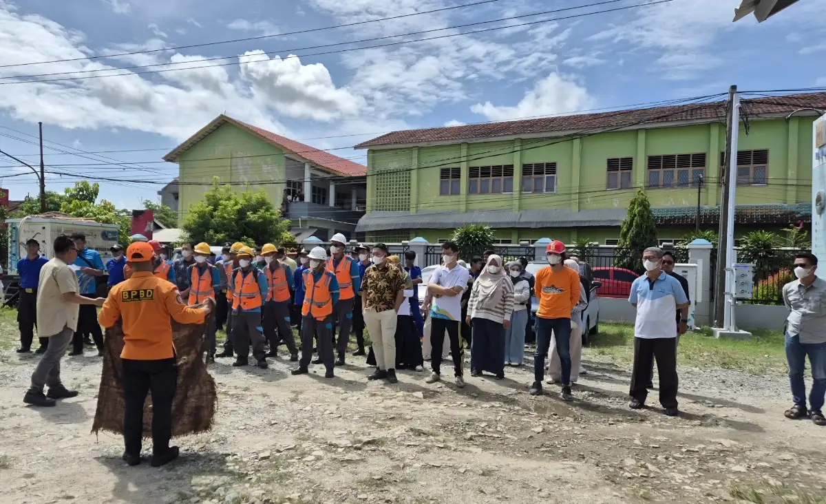 Tingkatkan Budaya K3, PLN UP3 Pringsewu Gelar Simulasi Tanggap Darurat untuk Personel