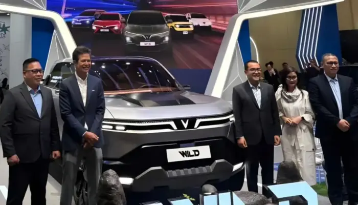 VinFast Pamerkan Dua Mobil Listrik di GJAW 2025, Termasuk Satu Model Konsep