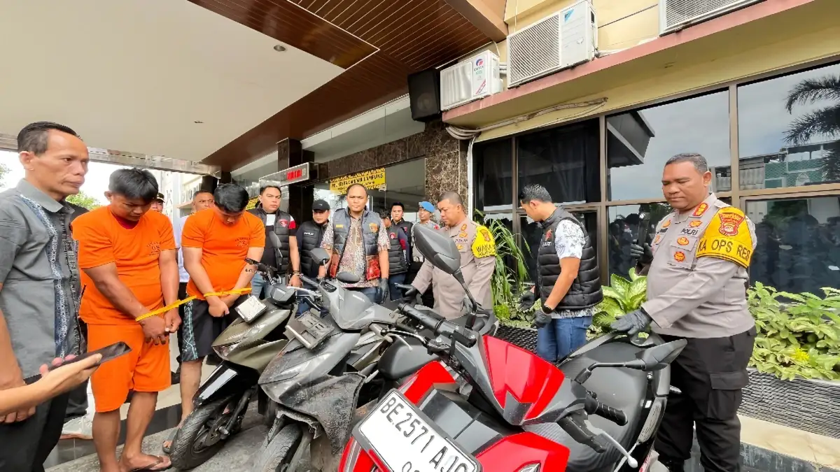 Dikejar hingga Tanjung Bintang, Polisi Ringkus Dua Penadah Motor Curian