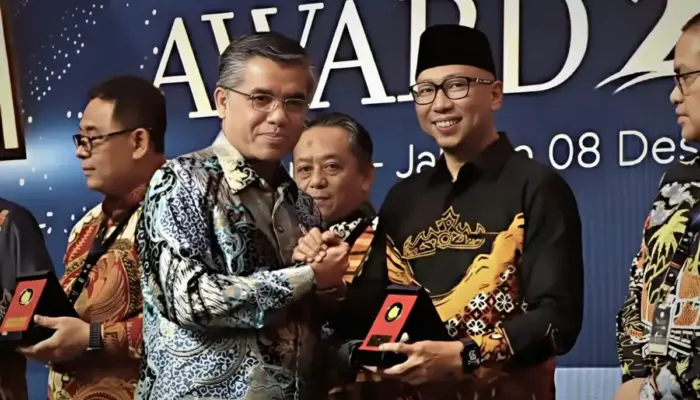 Gubernur Lampung Raih Penghargaan Pembina Produktivitas 2025 dari Menaker RI