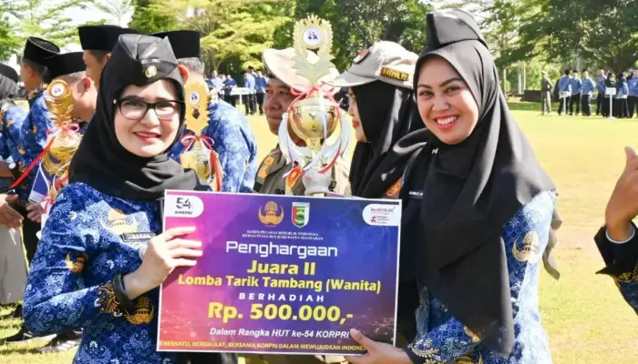 Pemkab Pesawaran Apresiasi ASN Berprestasi dan Serahkan Tali Asih pada Peringatan HUT KORPRI ke-54