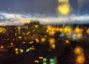 Hujan Lebat Mengintai Malam Tahun Baru 2026, BMKG Ingatkan Warga