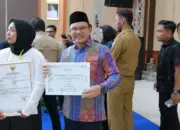 Kantin UIN Raden Intan Lampung Resmi Menjadi Zona Kuliner Halal, Aman, dan Sehat 15 Kantin UIN Raden Intan Lampung Ditetapkan sebagai Zona Kuliner Halal, Aman, dan Sehat