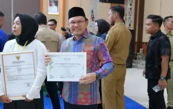 Kantin UIN Raden Intan Lampung Resmi Menjadi Zona Kuliner Halal, Aman, dan Sehat 8 Kantin UIN Raden Intan Lampung Ditetapkan sebagai Zona Kuliner Halal, Aman, dan Sehat